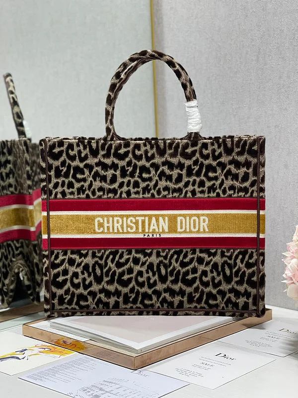 Christian Dior tote bags with a printed Dior logo on the frontWF - Dior Bags - 748