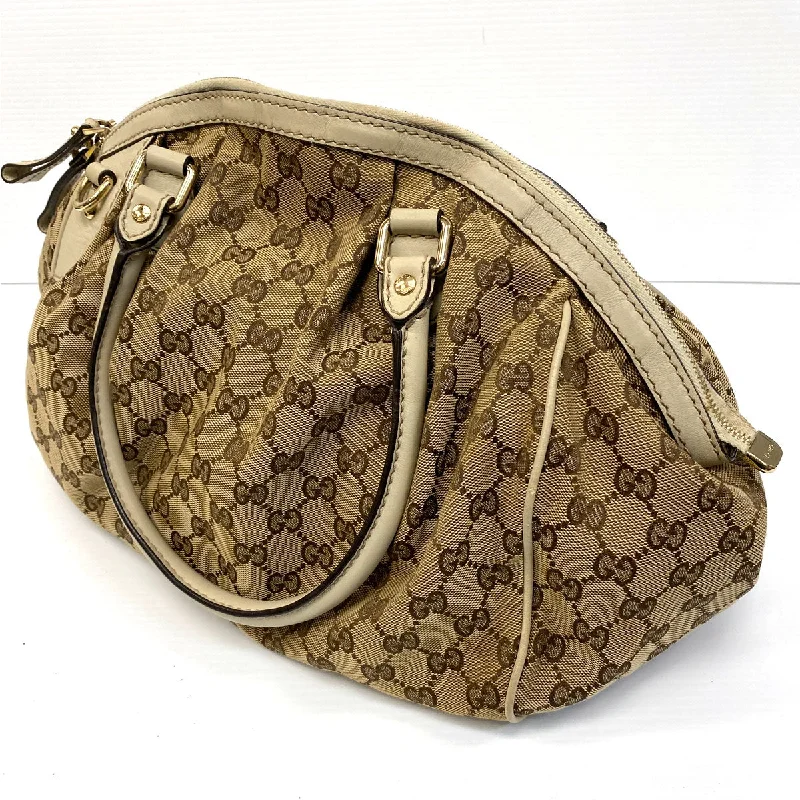 Women Gucci backpacks with a luxurious leather finishGucci Sukey GG Canvas Medium Boston Bag