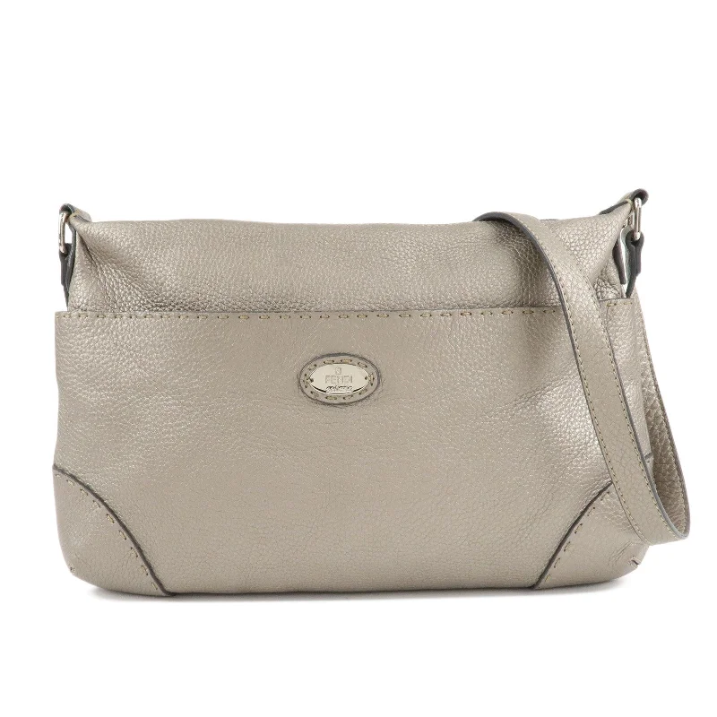 Fendi crossbody bags with a keychain holder for practicality and easy access to keysFENDI Selleria Leather Shoulder Bag Silver BT194