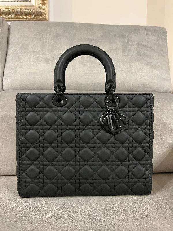 Fashion - forward Christian Dior tote bags for the modern womanLady Dior Large Ultra Matte Black