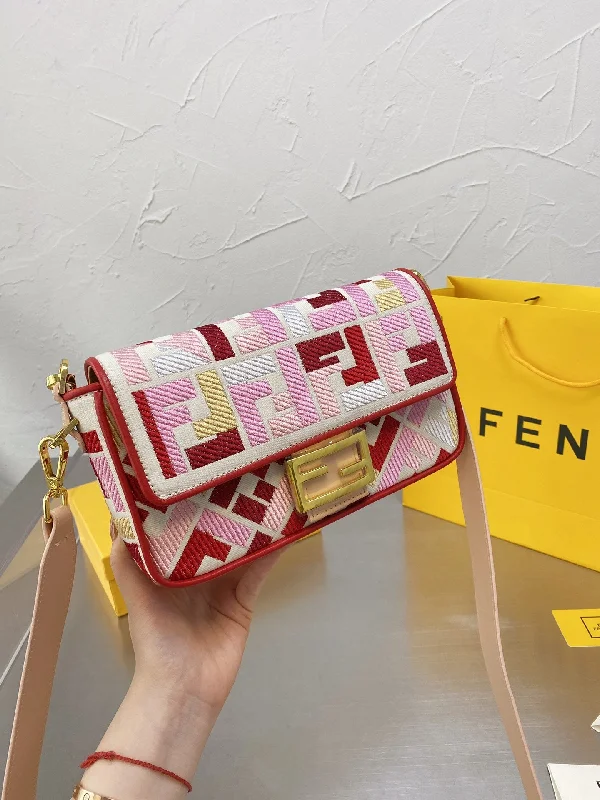 Fendi crossbody bags with a reflective strap for safety during low - light conditionsEN   Designer bags by Fendi 119