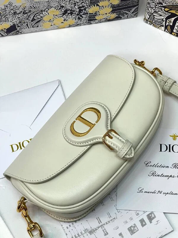 Christian Dior handbags with a detachable mirror for on - the - go touch - upsDior Bobby East-West bag white