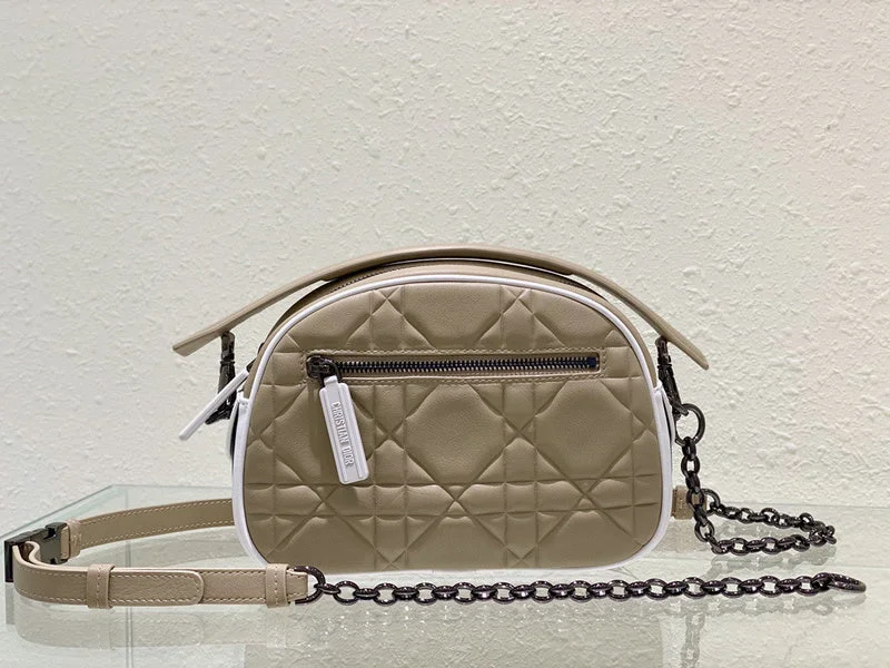 Christian Dior handbags with a detachable mirror for on - the - go touch - upsWF - Dior Bags - 661