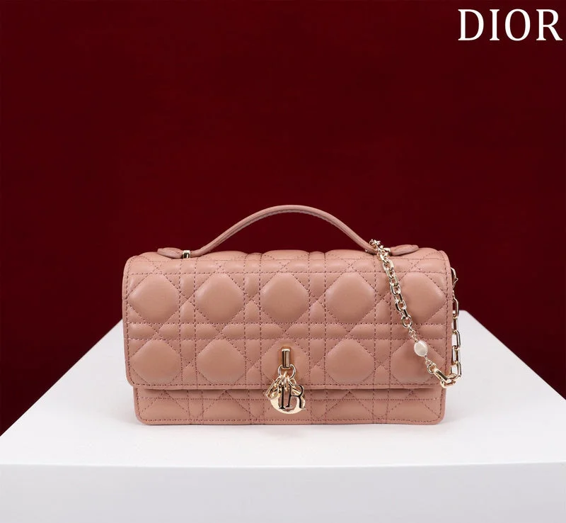 Christian Dior Saddle bags with a distressed leather finishWF - Dior Bags - 765