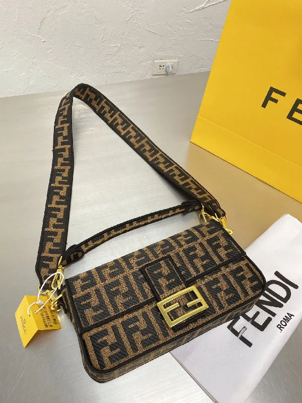 Ladies Fendi Peekaboo bags with a detachable shoulder strap for different carrying optionsEN   Designer bags by Fendi 133