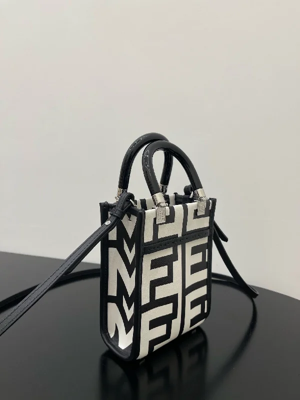 Fendi By The Way bags with a large capacity and a drawstring closureWF -  Fendi Bag - 081