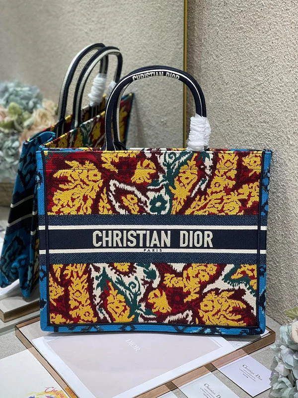 Stylish Christian Dior shoulder bags with a tassel - adorned zipperWF - Dior Bags - 757