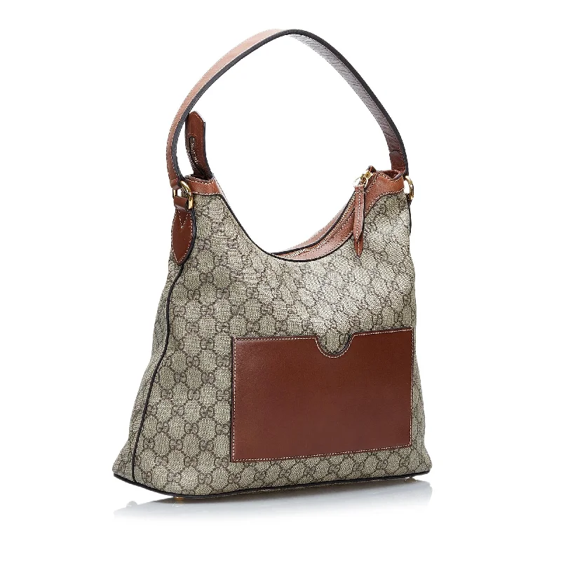 Medium - sized Women Gucci handbags for everyday useGucci GG Supreme Linea A Shoulder Bag (SHG-mThBcA)