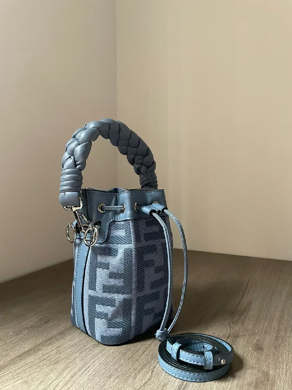 Ladies Fendi Peekaboo bags with a detachable shoulder strap for different carrying optionsWF -  Fendi Bag - 003