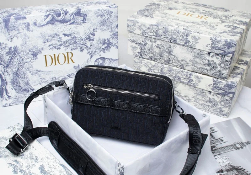 Christian Dior Saddle bags with a patent leather finish for a shiny lookWF - Dior Bags - 839