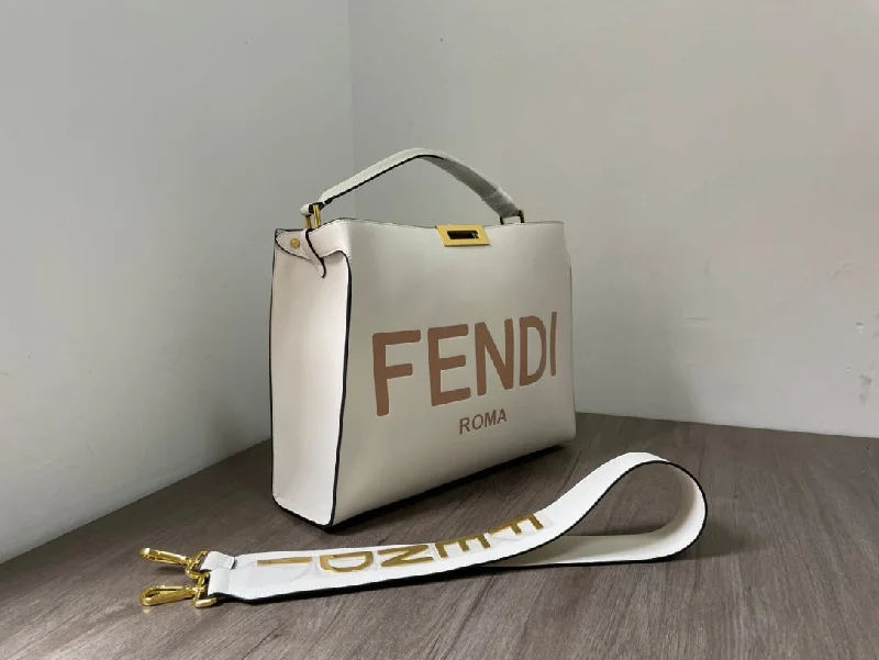 Fendi crossbody bags with a detachable coin purse for added functionality and convenienceWF -  Fendi Bag - 006