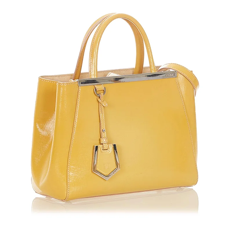 Fendi bags with a chain - link trim and a leather body for a modern and edgy lookFendi 2Jours Leather Satchel (SHG-32166)