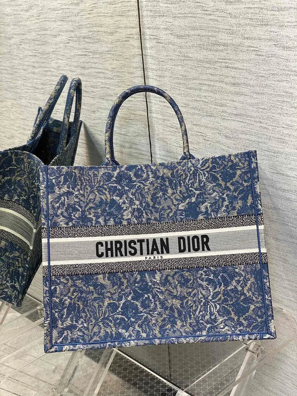 Christian Dior bags with a quilted pattern and gold - toned hardwareWF - Dior Bags - 694