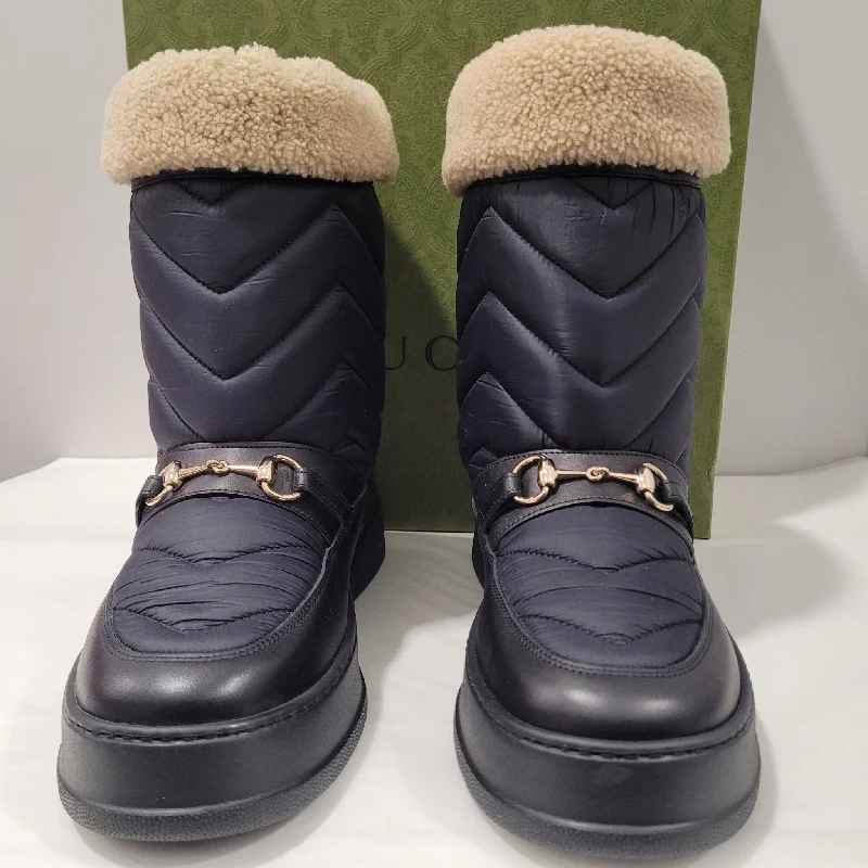 Women Gucci bags with a front - zip pocket for small itemsGUCCI - Bottes d'hiver