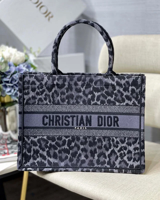 Christian Dior Saddle bags with a distressed leather finishWF - Dior Bags - 820