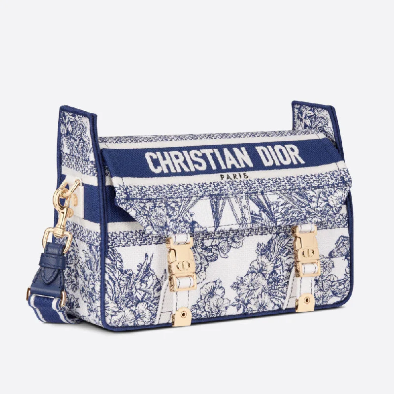 Christian Dior bags with a quilted pattern and gold - toned hardwareSMALL DIORCAMP BAG