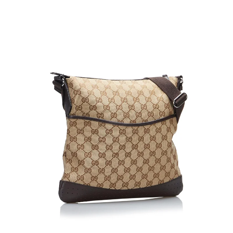 Ladies Gucci Dionysus bags with a chain - link shoulder strapGucci GG Canvas Crossbody Bag (SHG-eJkvBa)