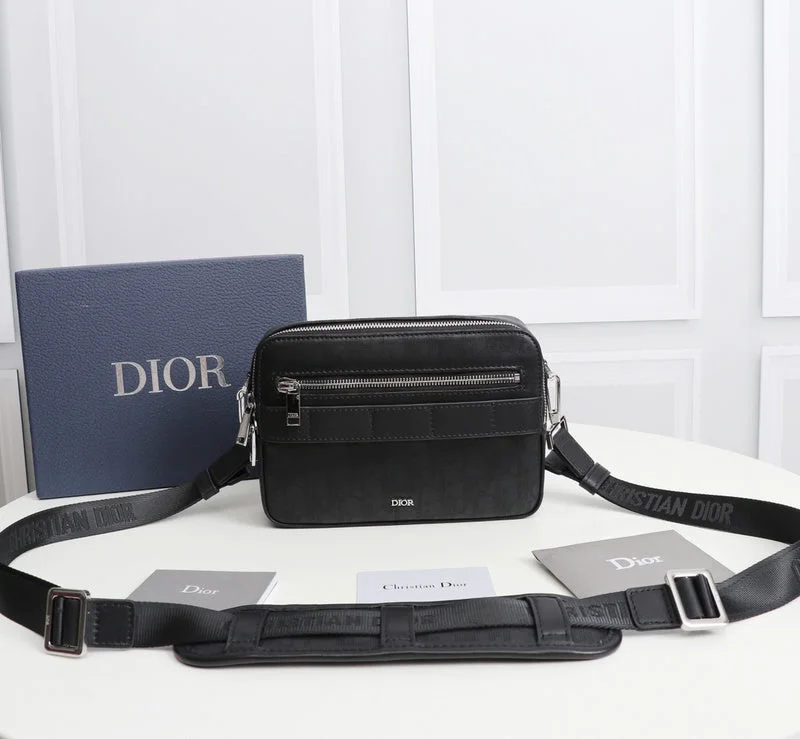 Christian Dior Saddle bags with a studded trim for a bold lookWF - Dior Bags - 737