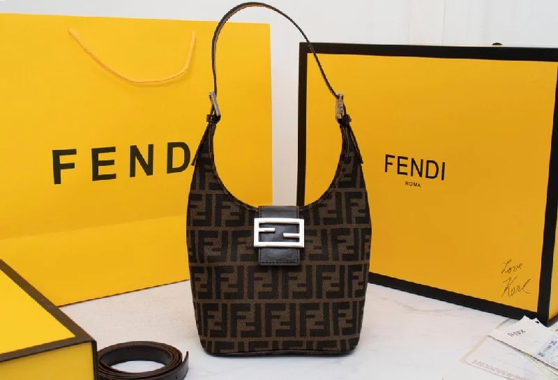 Fendi crossbody bags with a faux fur trim for a warm and stylish winter accessoryEN   Designer bags by Fendi 018