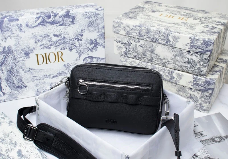 Christian Dior Saddle bags with a studded trim for a bold lookWF - Dior Bags - 827