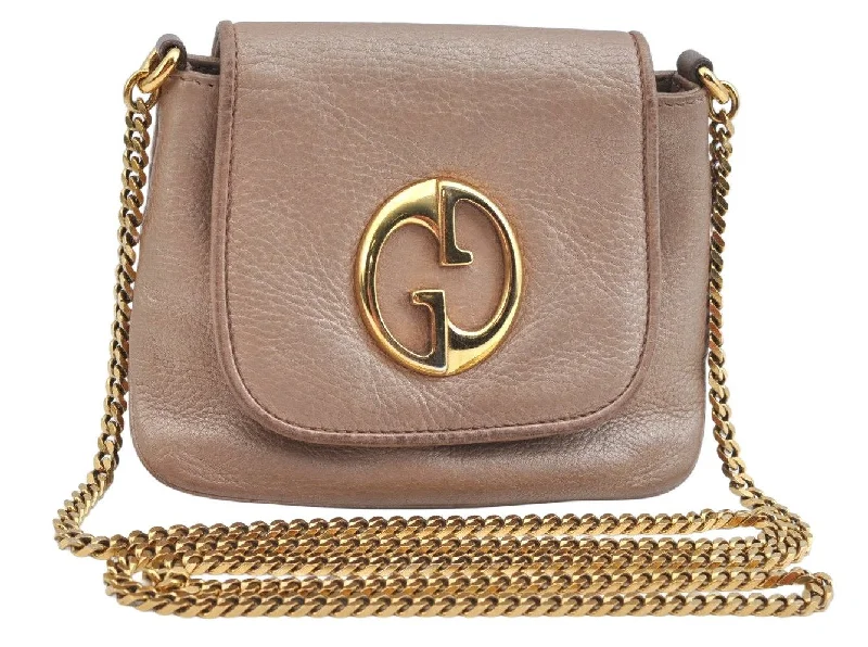 Ladies Gucci shoulder bags with a magnetic - closure flapAuthentic GUCCI Chain Shoulder Cross Body Bag Purse Leather 251821 Beige 9286J