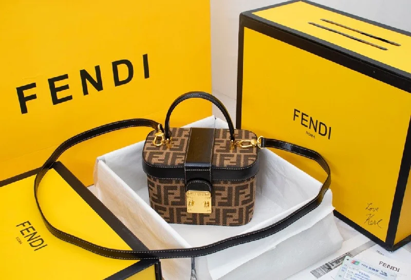 Fendi tote bags with a reinforced bottom for increased durabilityEN   Designer bags by Fendi 023