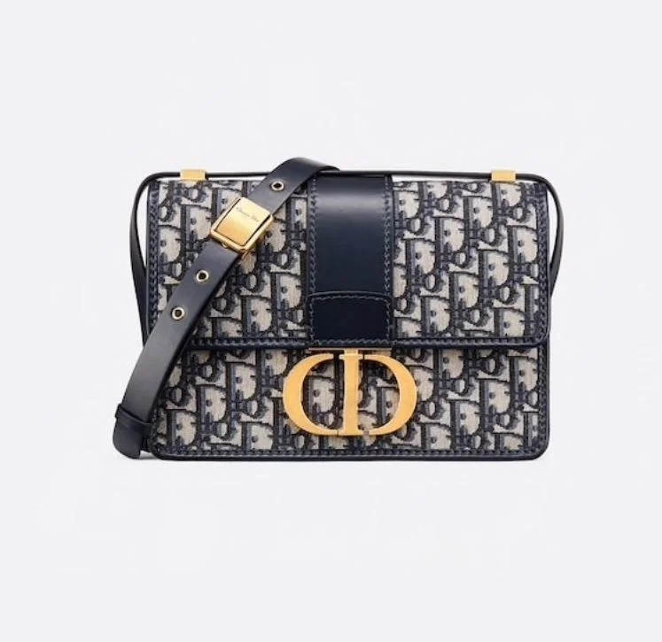 Christian Dior handbags with a detachable mirror for on - the - go touch - upsWF - Dior Bags - 809