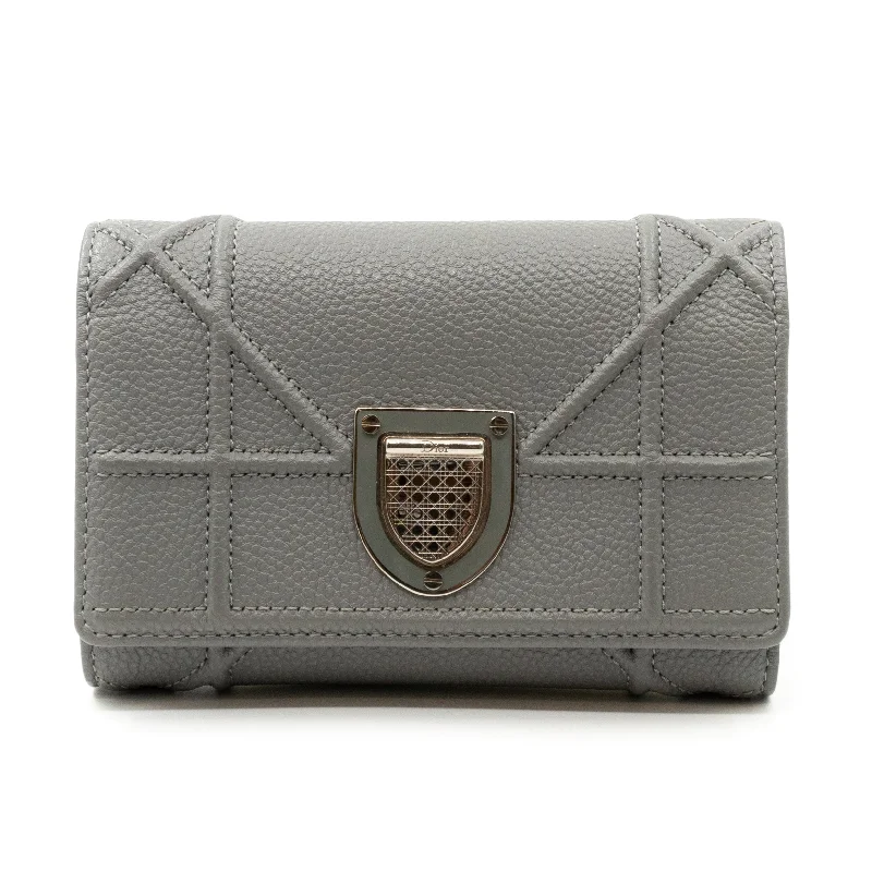 Christian Dior handbags with a snap - button closure and a decorative buckleDiorama Elancee Wallet Grey Leather