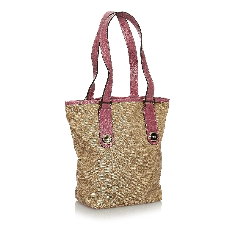 Gucci handbags for women with a patent - leather finishGucci GG Canvas Charmy Tote Bag (30646)