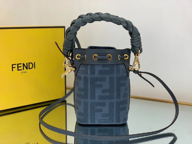 Fendi handbags with a metal - framed clasp for durability and a stylish lookWF -  Fendi Bag - 043