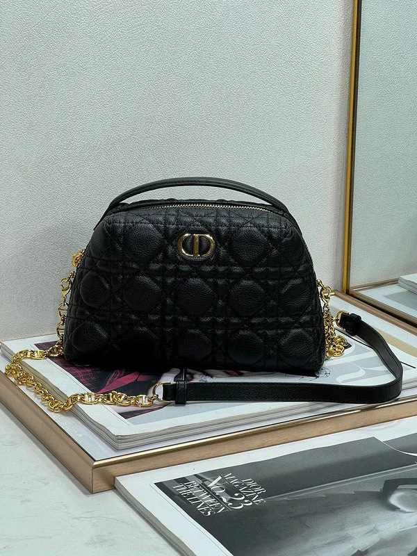 Christian Dior handbags with a detachable mirror for on - the - go touch - upsWF - Dior Bags - 710