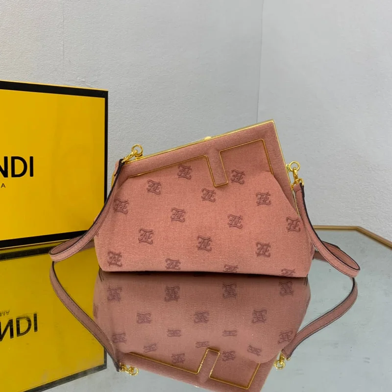 Fendi tote bags with a spacious interior and multiple pockets for daily essentialsBC - FENDI BAGS - 046