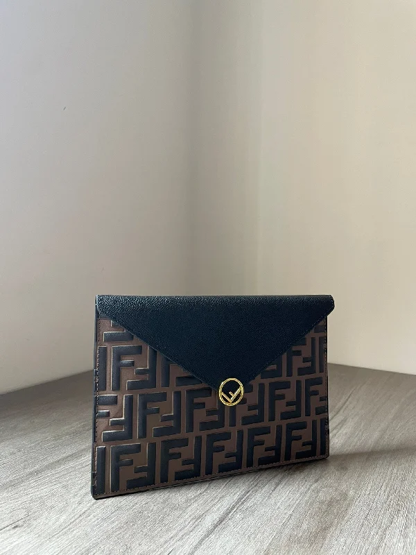 Fendi bags with a detachable makeup pouch inside for beauty - conscious usersWF -  Fendi Bag - 110