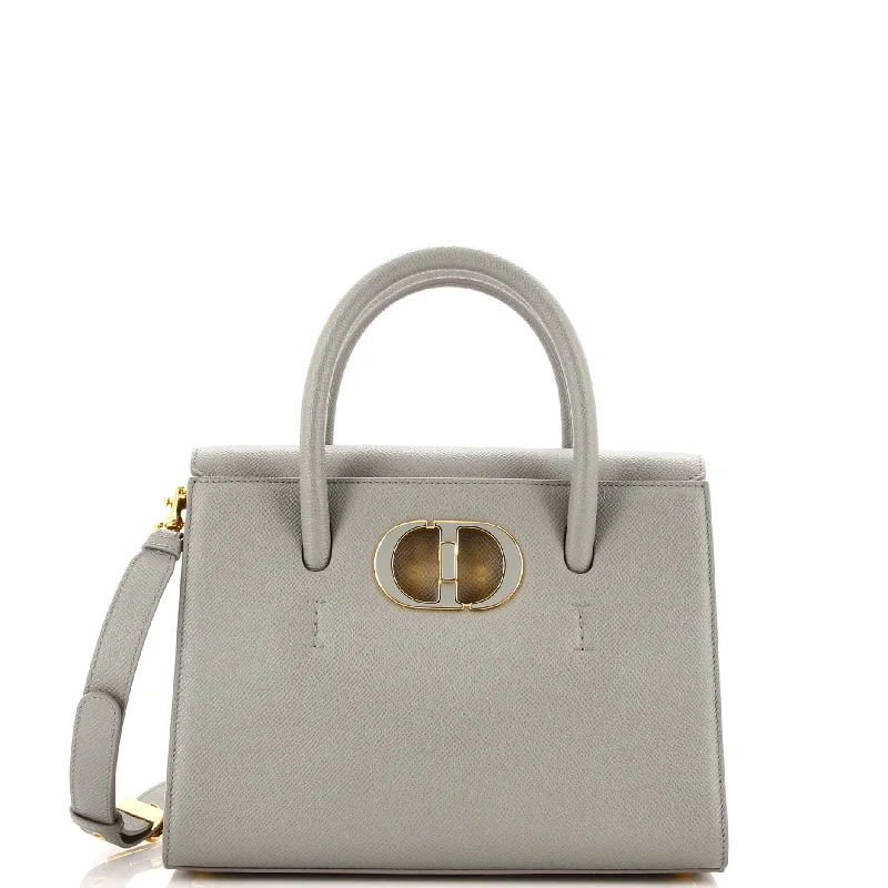 Fendi bags with a detachable makeup pouch inside for beauty - conscious usersSt Honore Tote Leather Medium