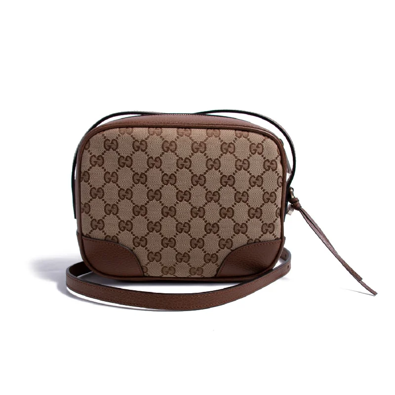 Women Gucci bags with a front - flap pocket for quick - access itemsGucci Supreme Mini Bree Messenger Bag