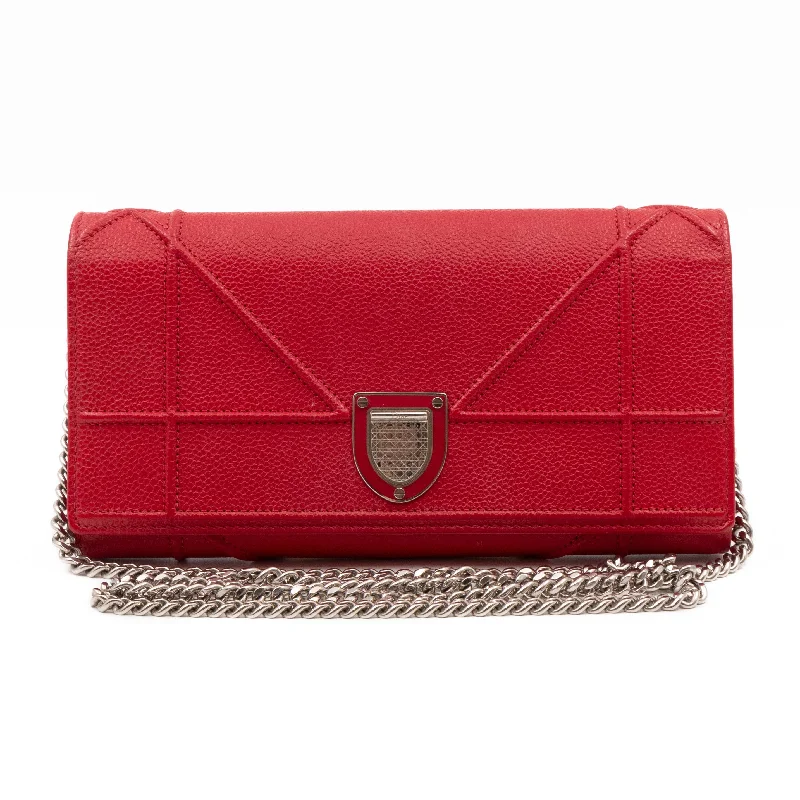 Christian Dior handbags with a detachable mirror for on - the - go touch - upsDiorama Croisiere Wallet On Chain Red Leather