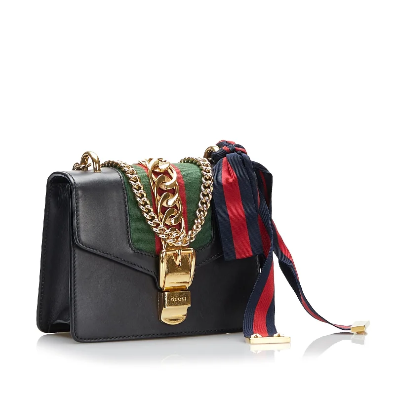 Women Gucci Sylvie bags with a leather - wrapped handleGucci Mini Sylvie Chain Crossbody (SHG-qesira)