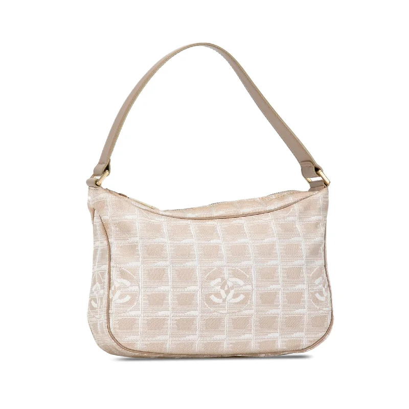 Chanel bags for women with minimalist styleChanel New Travel Line Handbag (UKUAFJ)