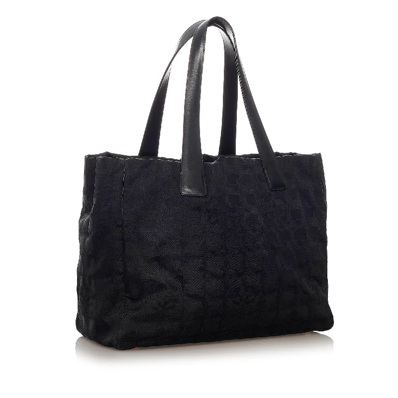 Chanel bags with exclusive seasonal releasesChanel New Travel Line Nylon Tote Bag (28226)