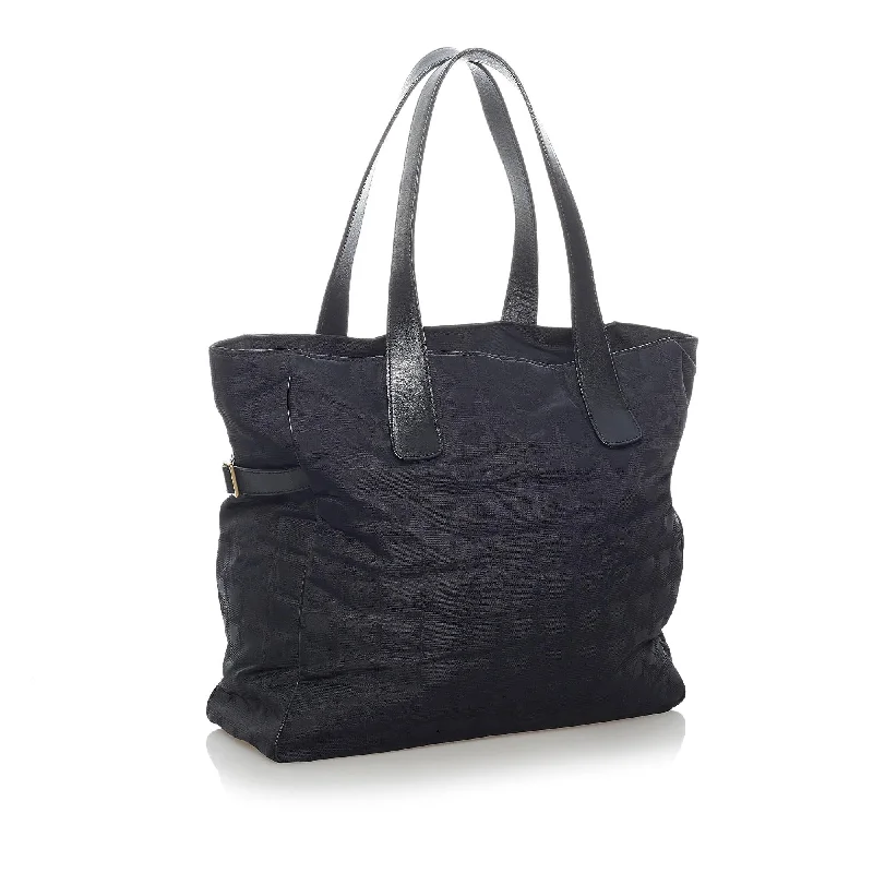 Chanel bags for women who love timeless fashionChanel New Travel Line Nylon Tote Bag (30489)