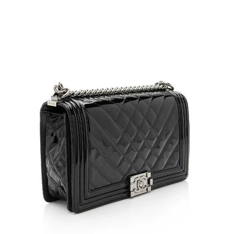 Chanel bags with leather and tweed combinationsChanel Bag