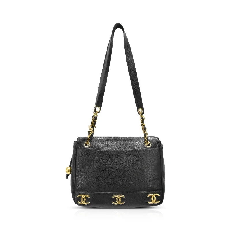 Chanel bags with the perfect balance of luxury and functionalityChanel Tote Bag