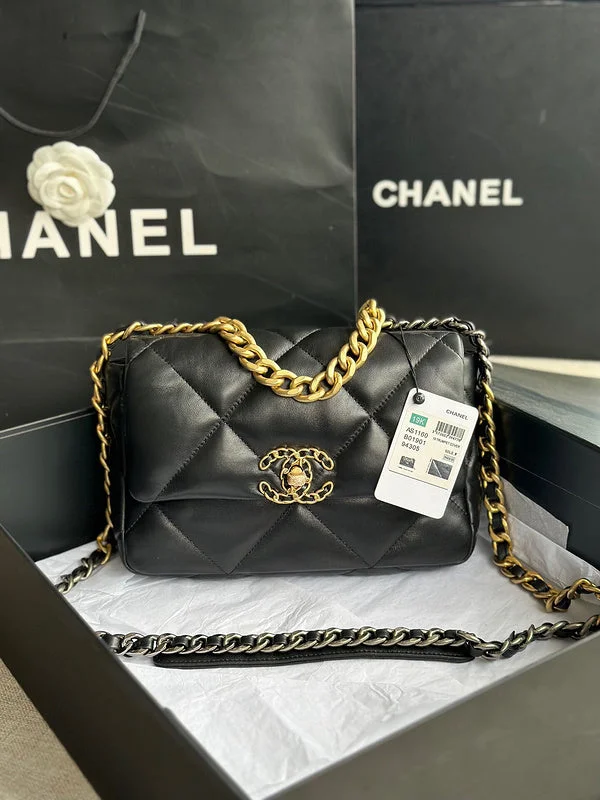 Chanel Handbag with Adjustable Strap for ComfortWF - Chanel Bags - 2627