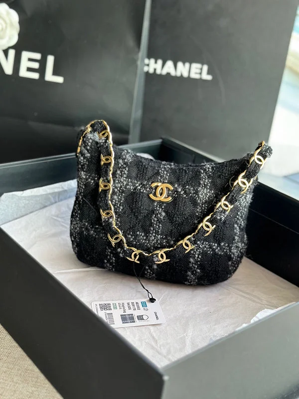 Chanel bags with iconic gold chainsWF - Chanel Bags - 2720