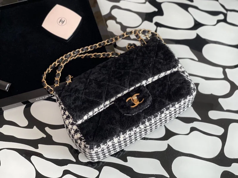 Chanel bags with iconic gold chainsWF - Chanel Bags - 2615